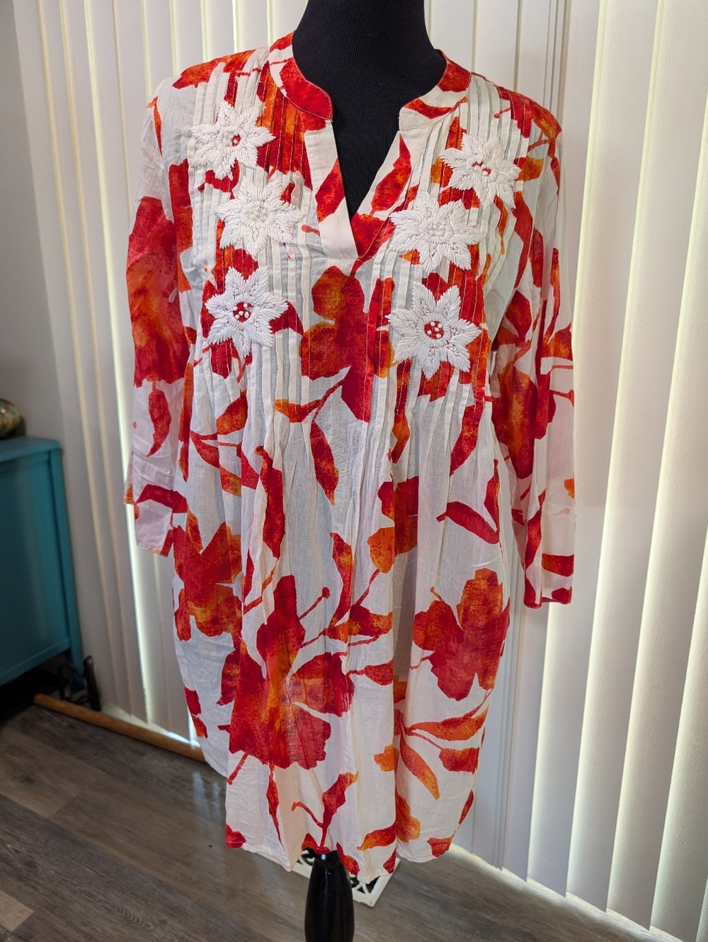 Soft Surroundings Boho Floral Embroidered Dress